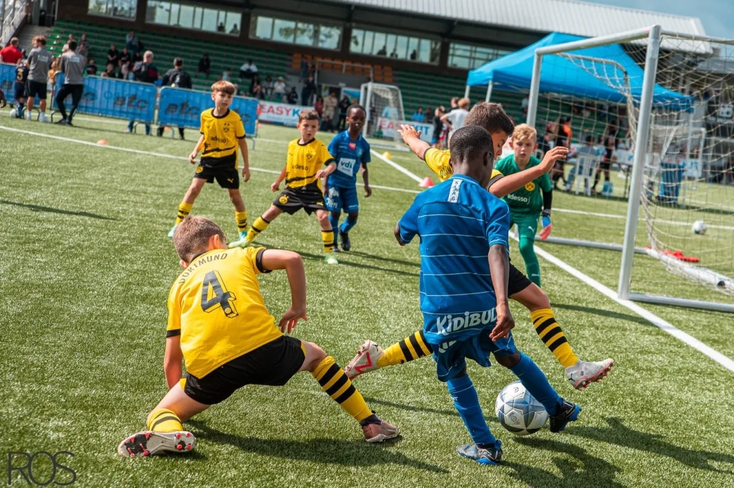 373347769_280346548080353_3909048249080661047_n-1030x685