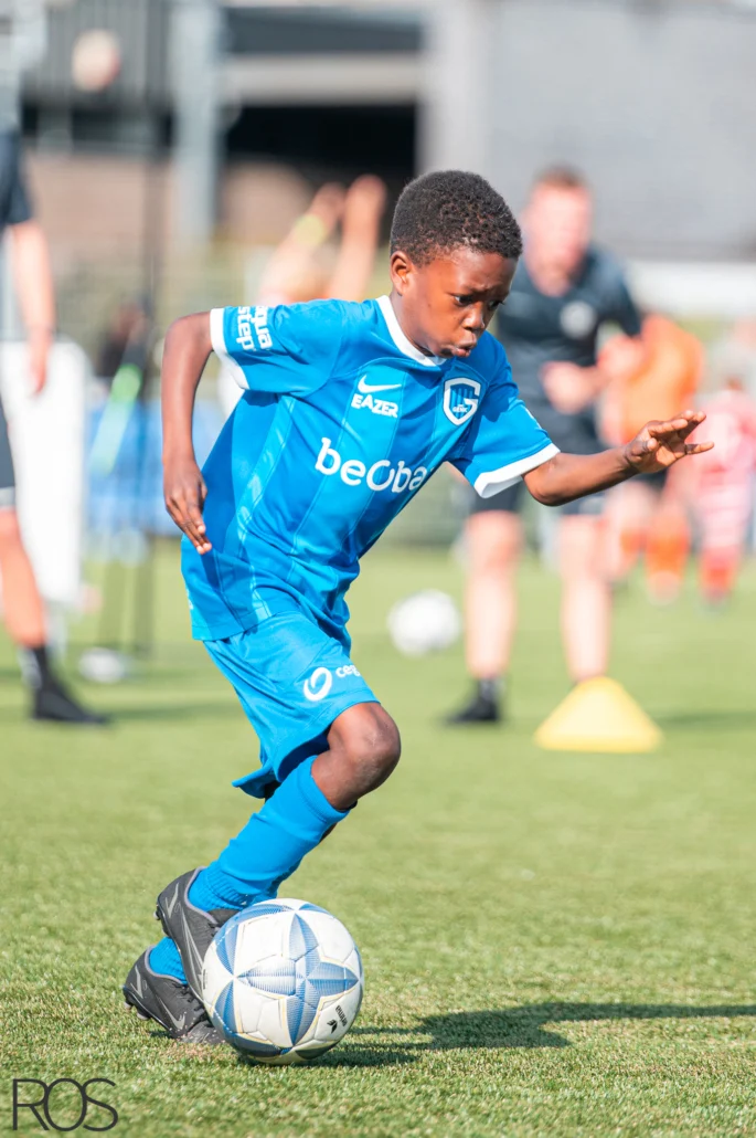 375057053_280339254747749_1505764631806368582_n-685x1030