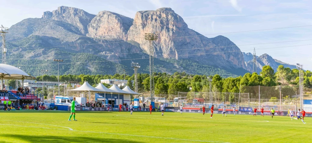 MG_8261-Pano-1030x473