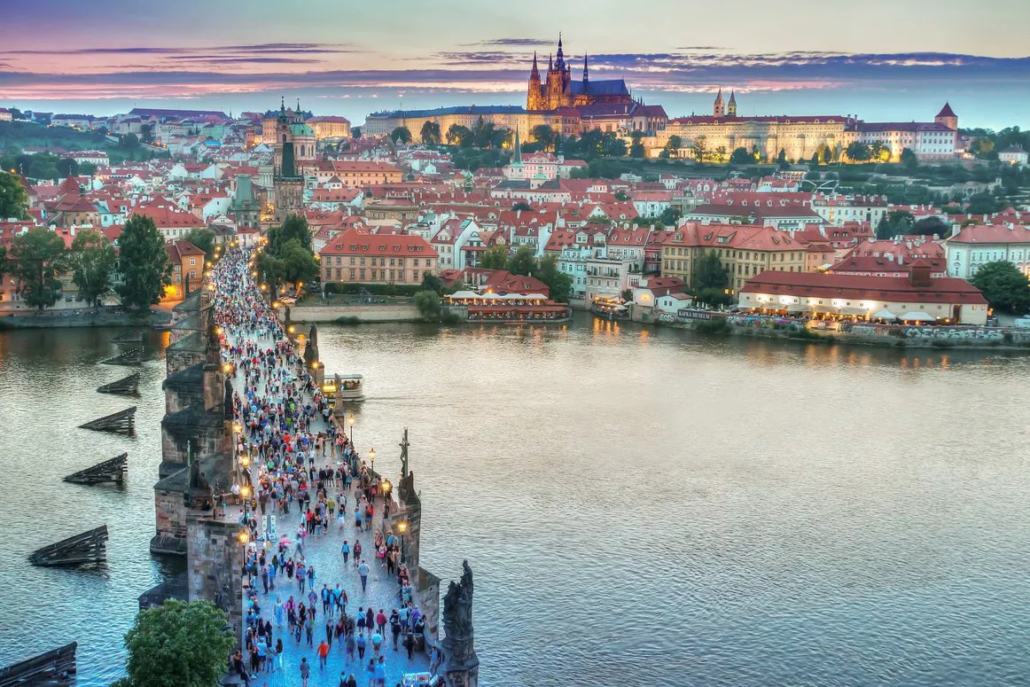 prague-1845560_1920.height-775_oS8o3AE-1030x687